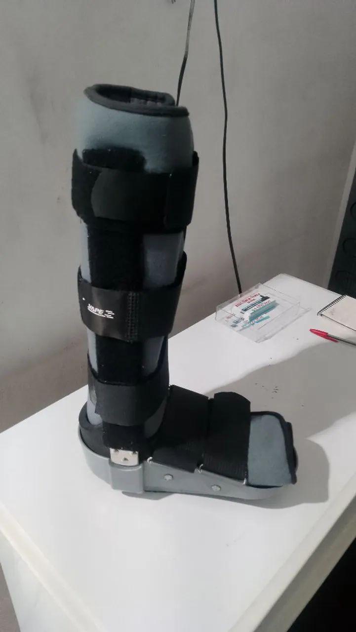 Bota ortopédica para recuperação robofoot - Foto 4