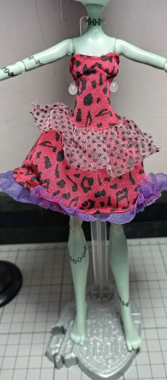 Vestido boneca Operetta Monster High