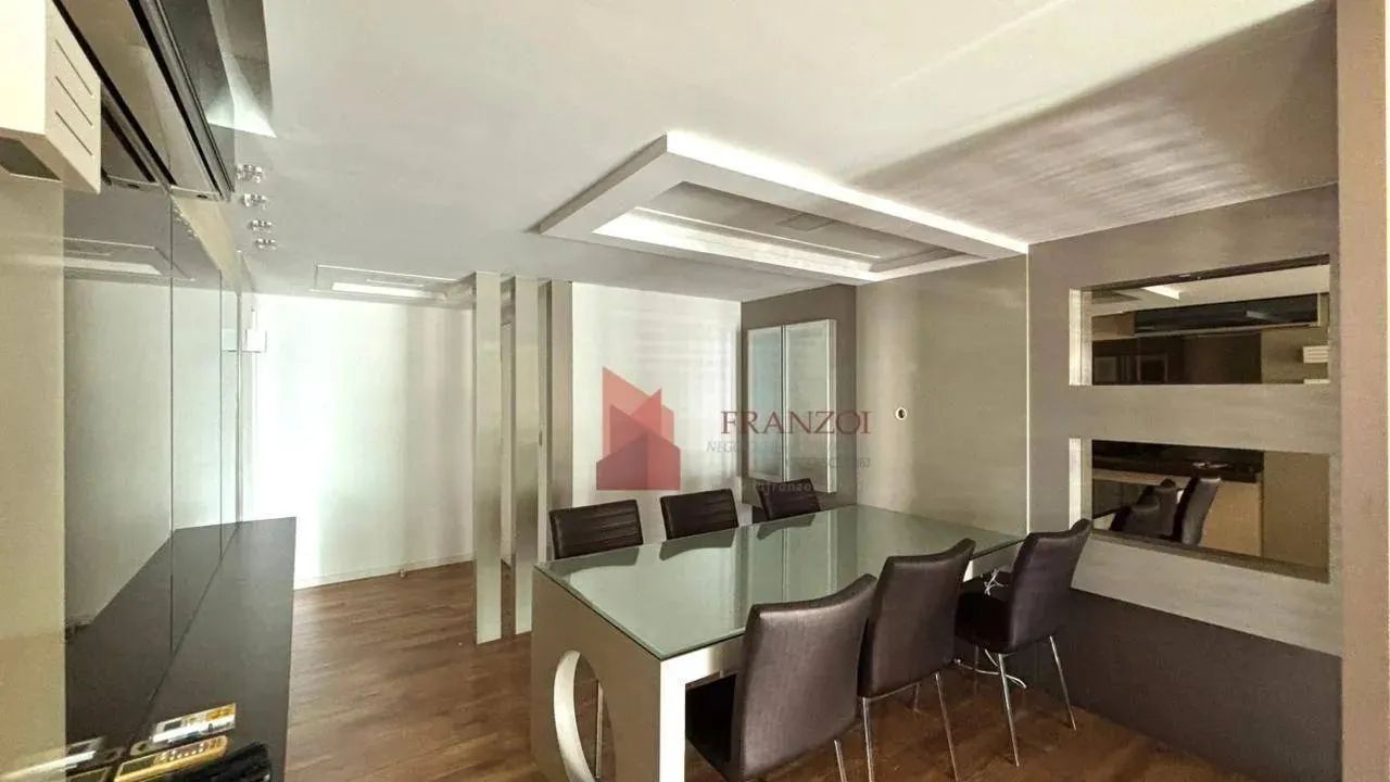 LOCAÇÃO: Apartamento MOBILIADO e EQUIPADO, com Suíte e 2 Dormitórios, Centro, Itajaí/SC! - Foto 4