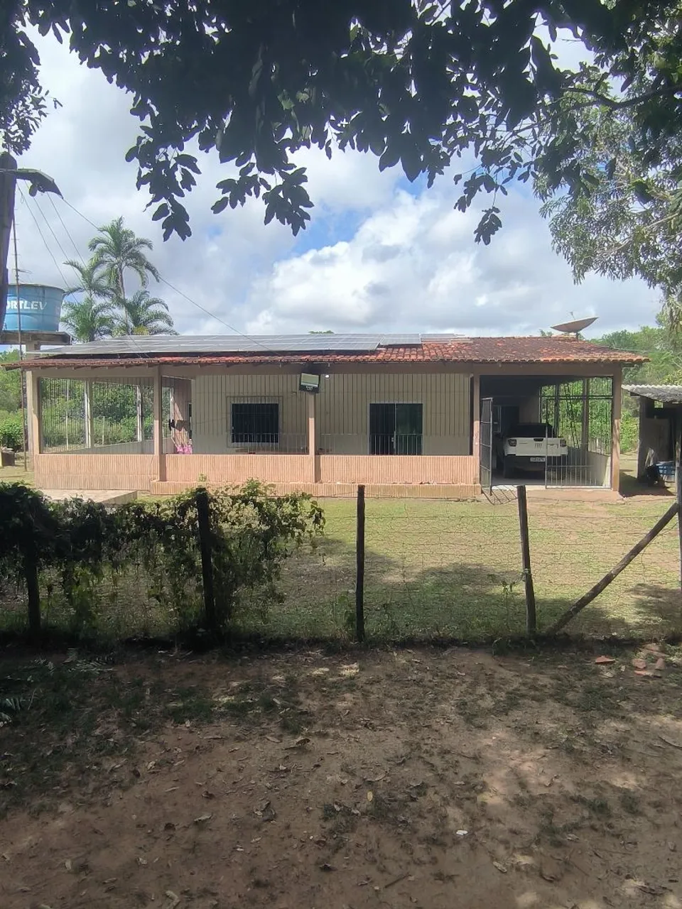 VENDO OU TROCA CHÁCARA.