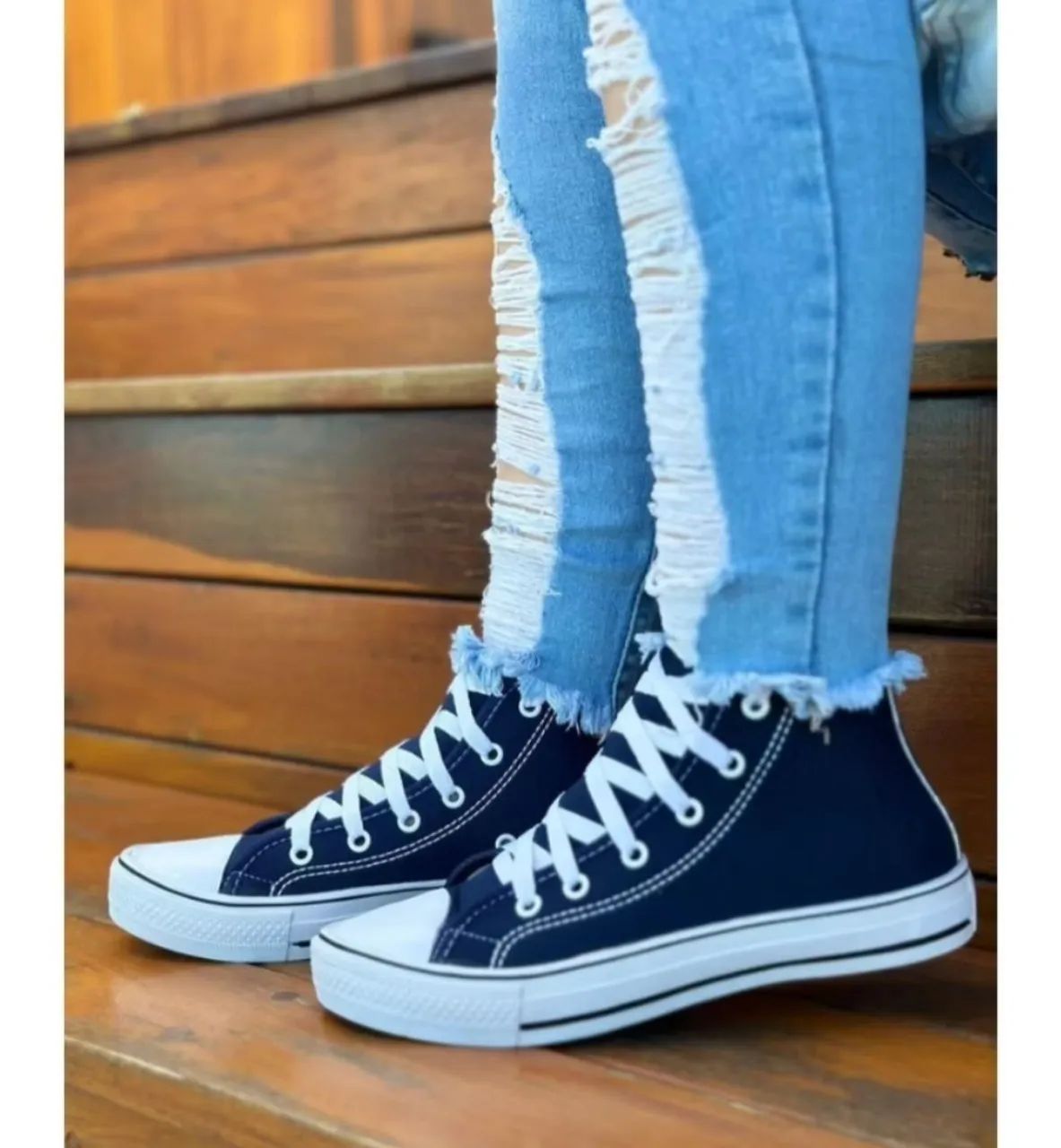 Tênis AllStar Azul cano alto.