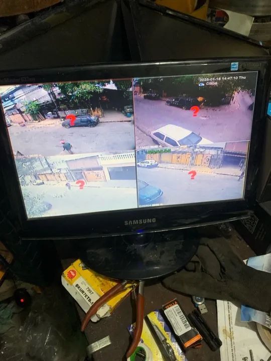 Monitor Samsung 16 polegadas com marcas de uso  - Foto 2