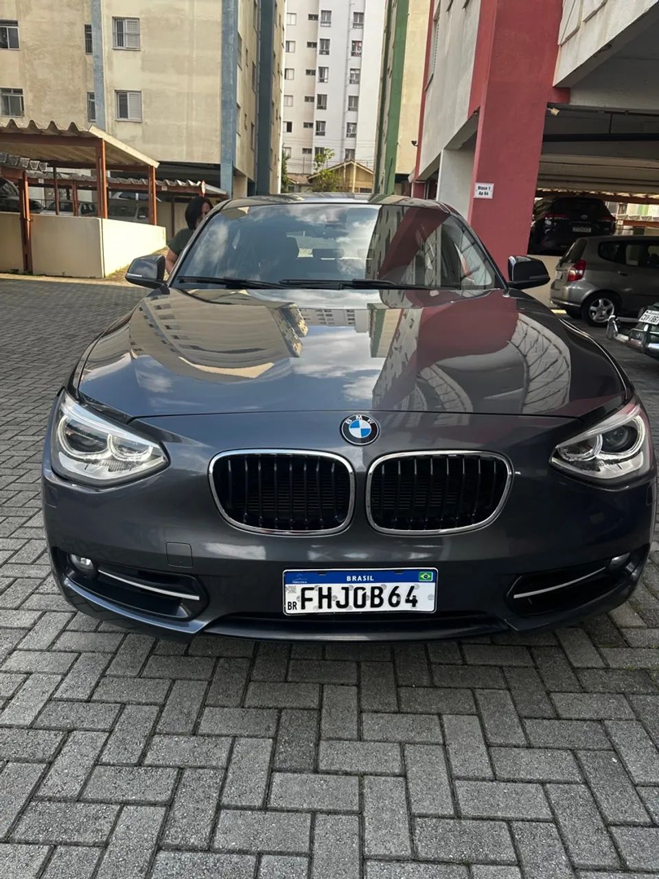 BMW 118i | Baixa KM - Nova - Volante M Sport  - Foto 3