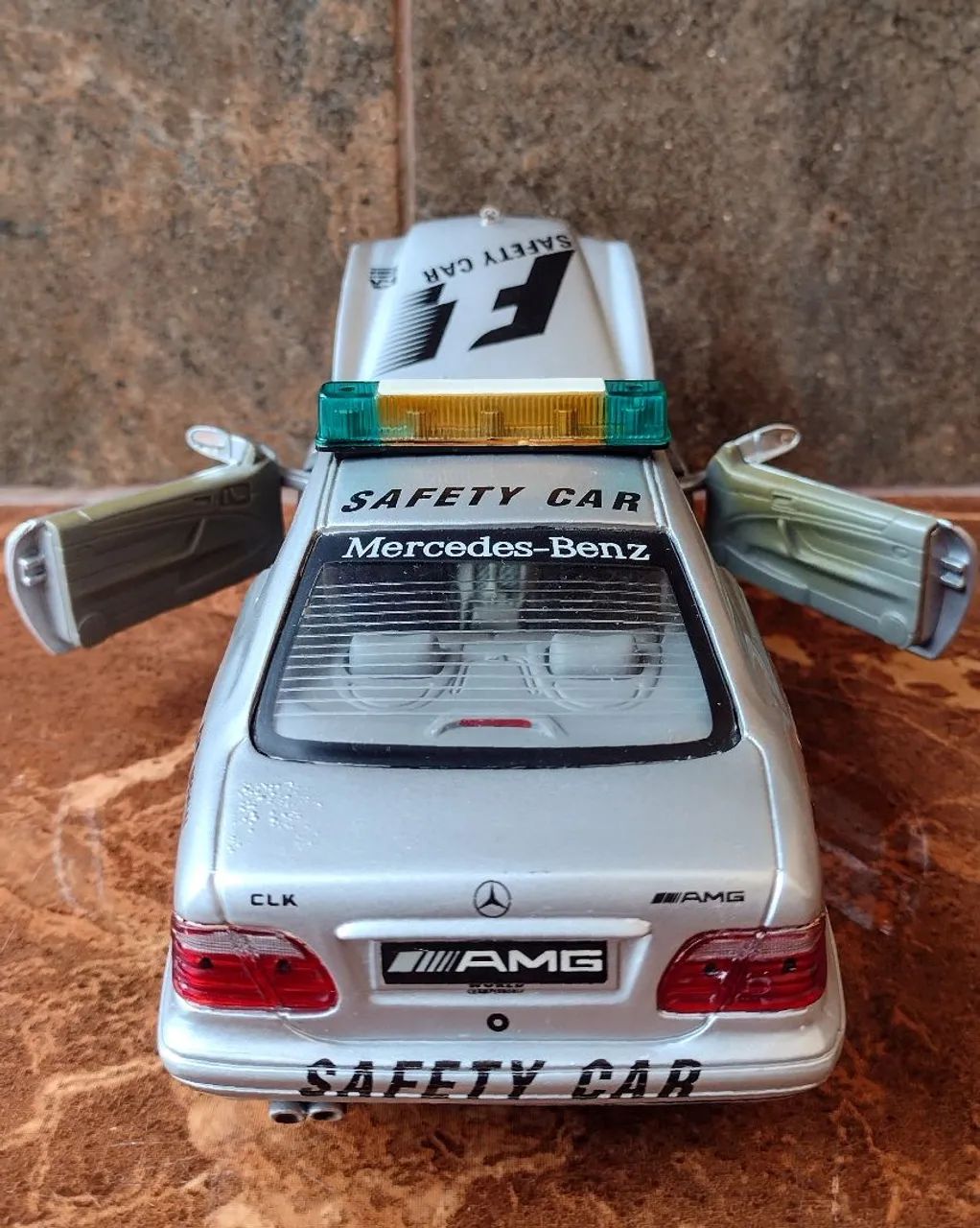 Miniatura Safety Car F1 Mercedes-Benz CLK 1997 Anson 1/18 - Foto 4