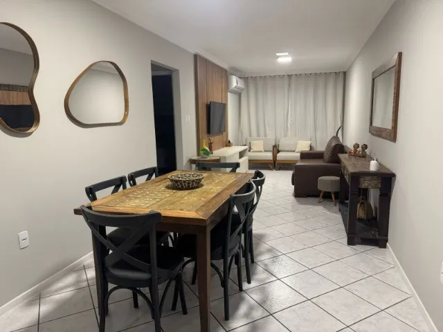 Apartamento 2 dormitorios - Balneario Camboriú