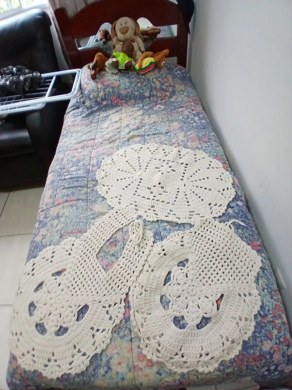 Jogo de 3 peças de crochê - Cama, Mesa e Banho