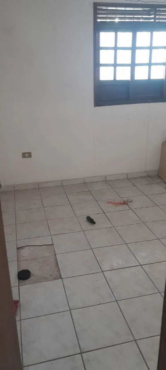 Vendo uma casa solta - Foto 4