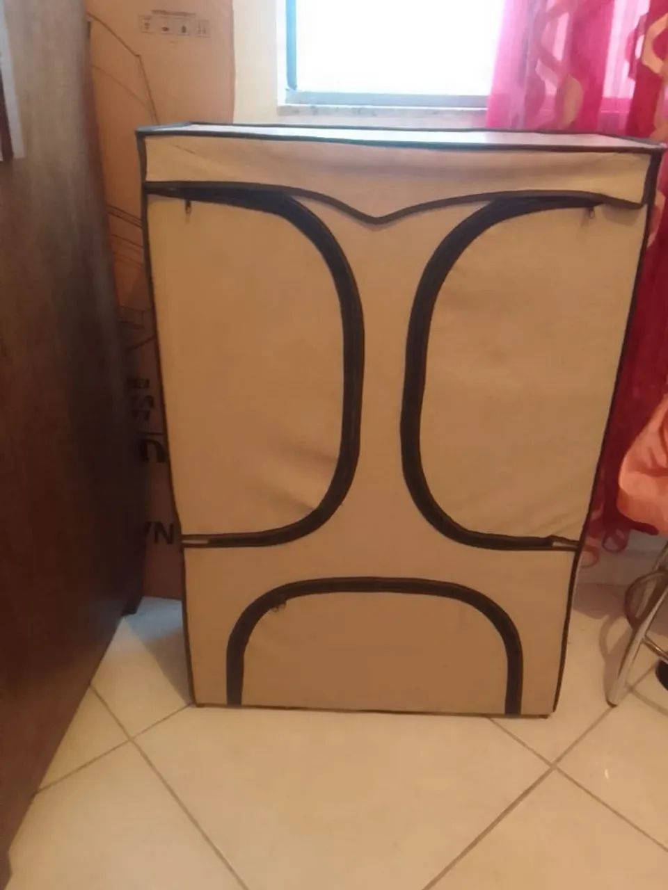 Sapateira e escrivaninha 64330590037251121