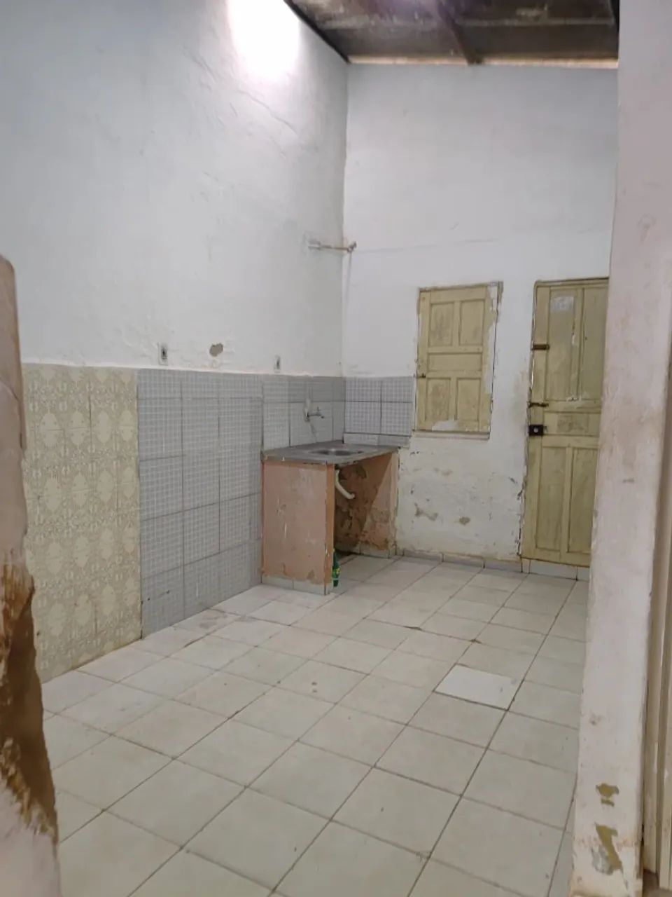 VENDO UM CASA  COM DOCUMENTAÇÃO - Foto 5