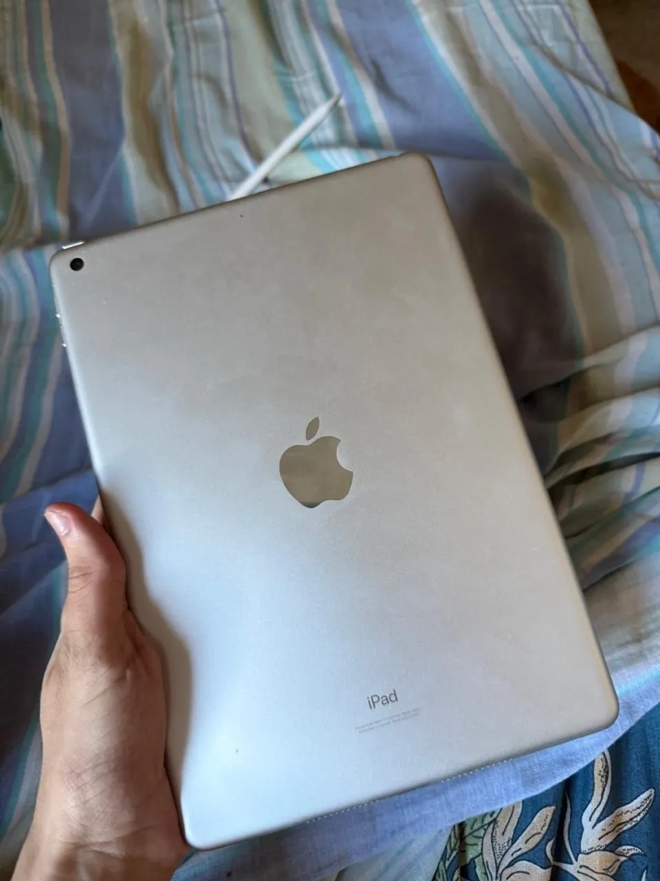 iPad 9th 64GB Cinza + Pencil