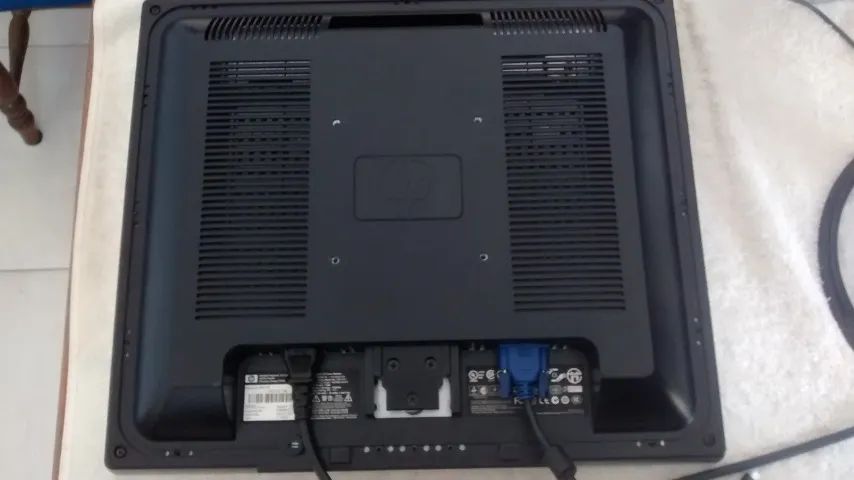 Monitor Lcd 19" HP L1906 (Sem base) - Foto 4