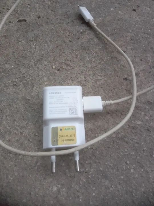 Carregador Samsung original em pleno funcionamento - Foto 5