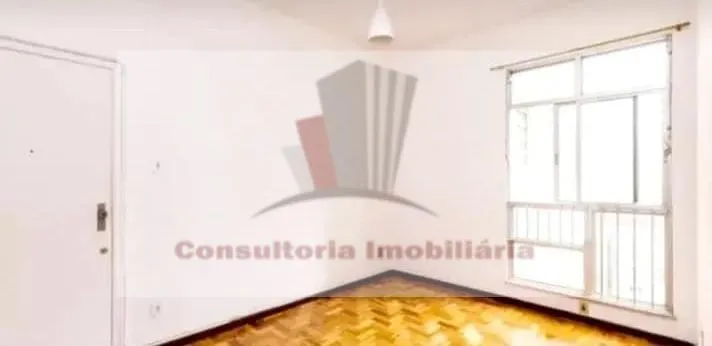 Zona Sul! Laranjeiras! Excelente Sala, quarto com dependências completas!