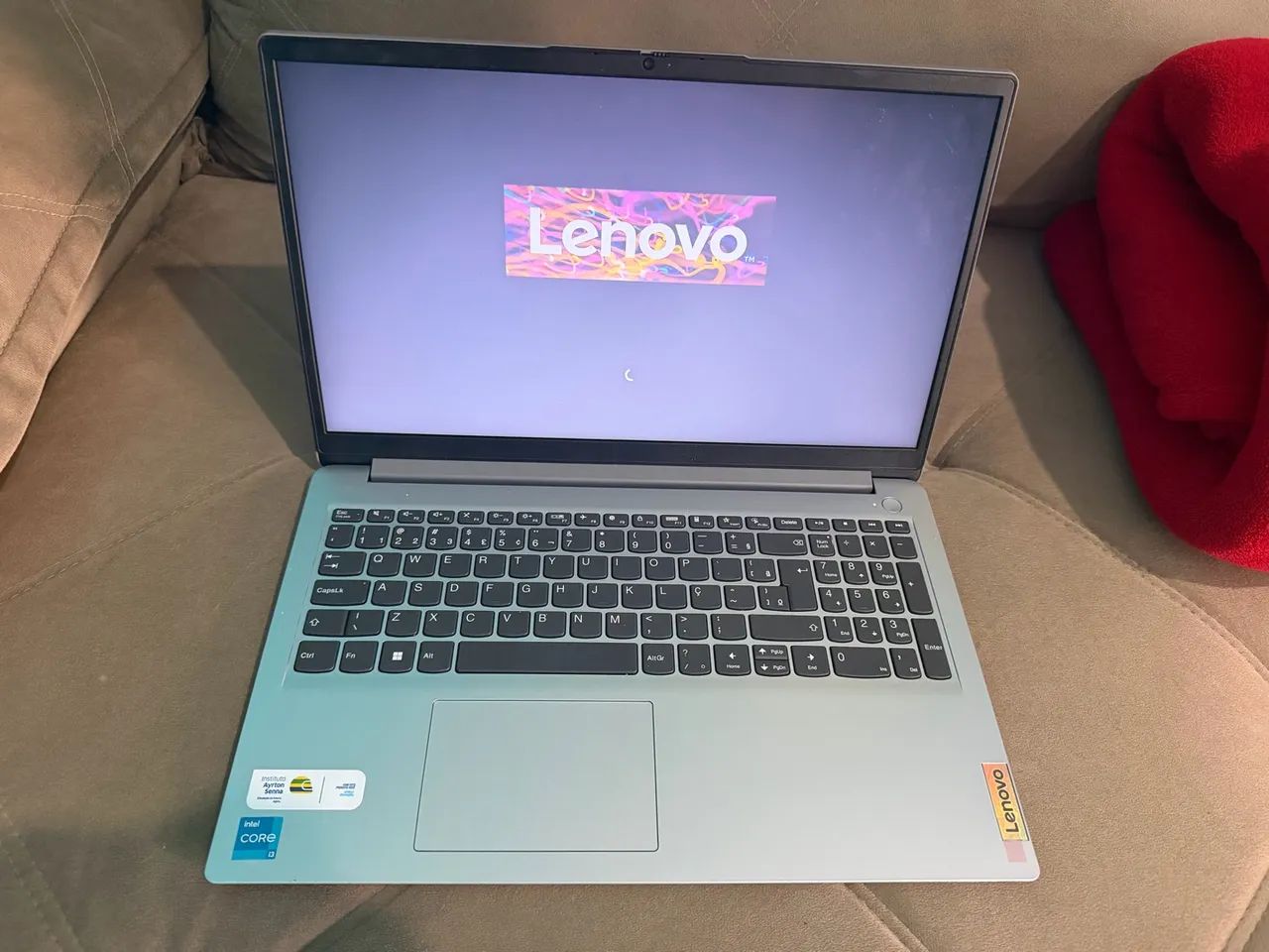 NOTEBOOK LENOVO