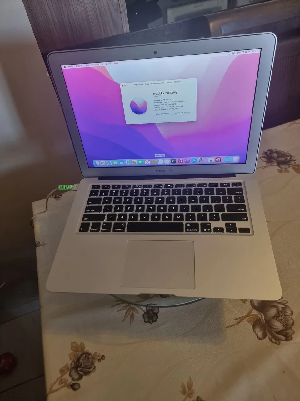 MacBook Air 13 2017 Intel i5 | 8GB RAM | SSD 128GB | Excelente