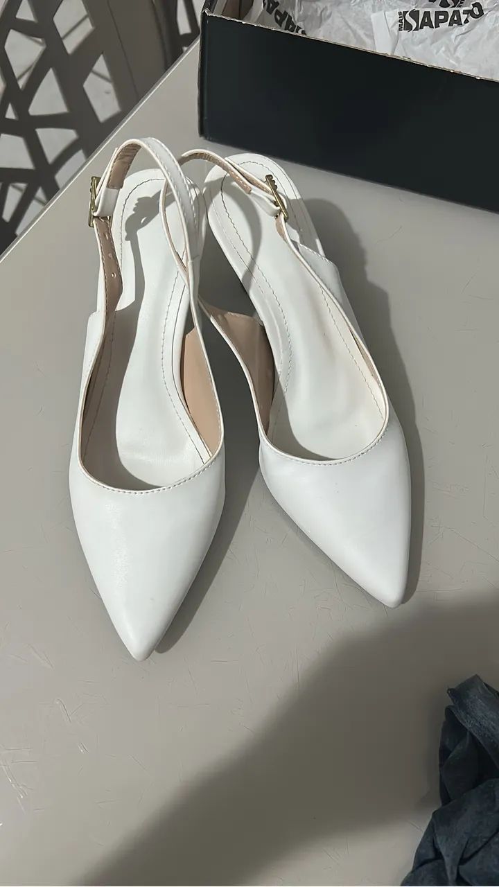 Sapato scarpin n35 branco  - Foto 3