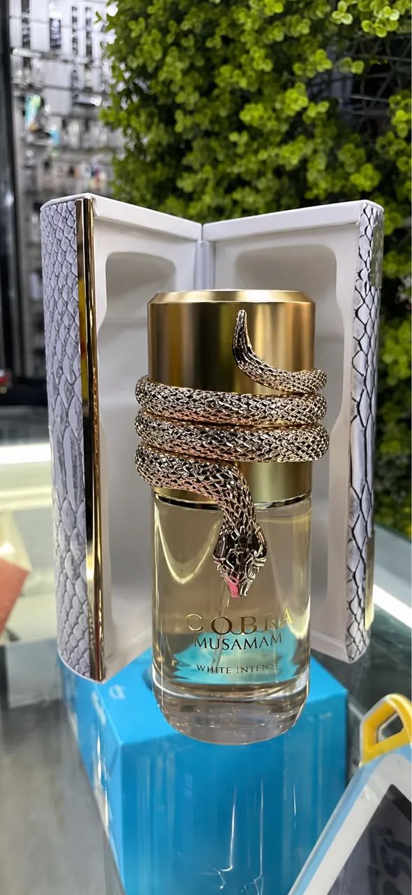 Perfume cobra musamam