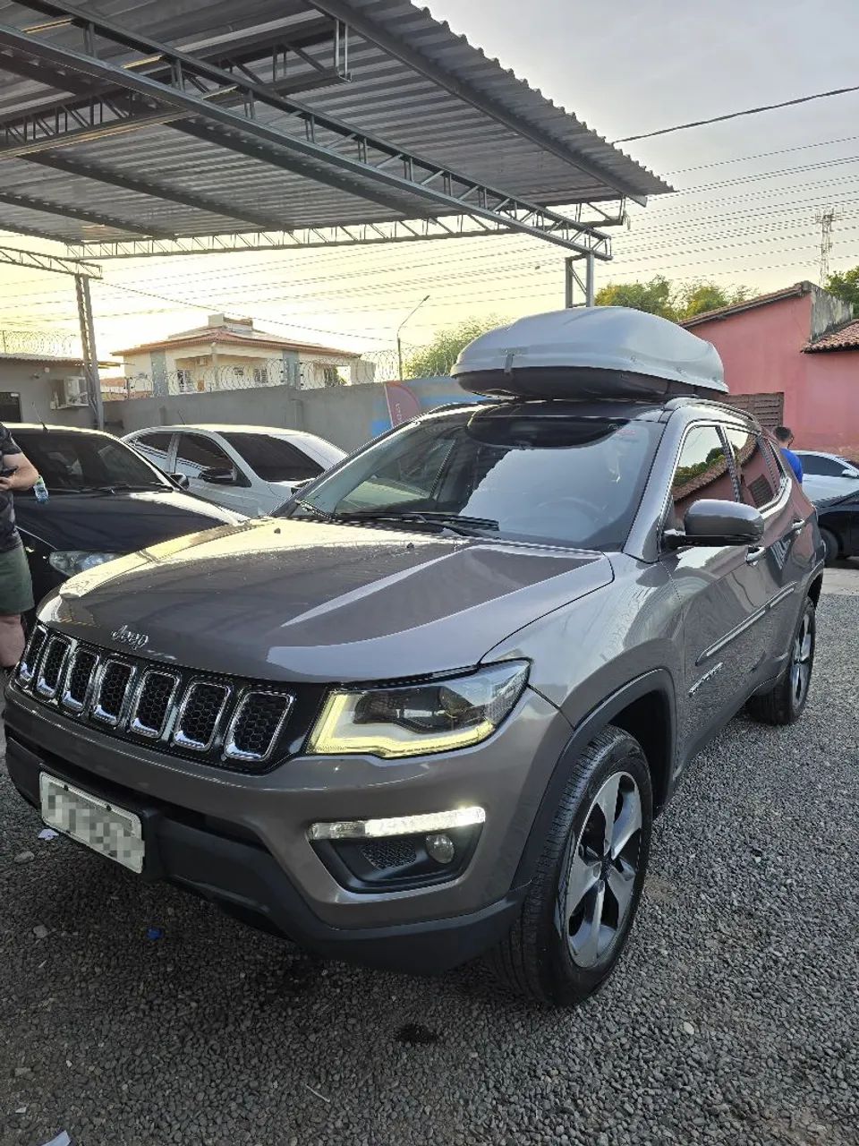 Jeep Compass COMPASS LONGITUDE 2.0 4x4 Dies. 16V Aut. 2018