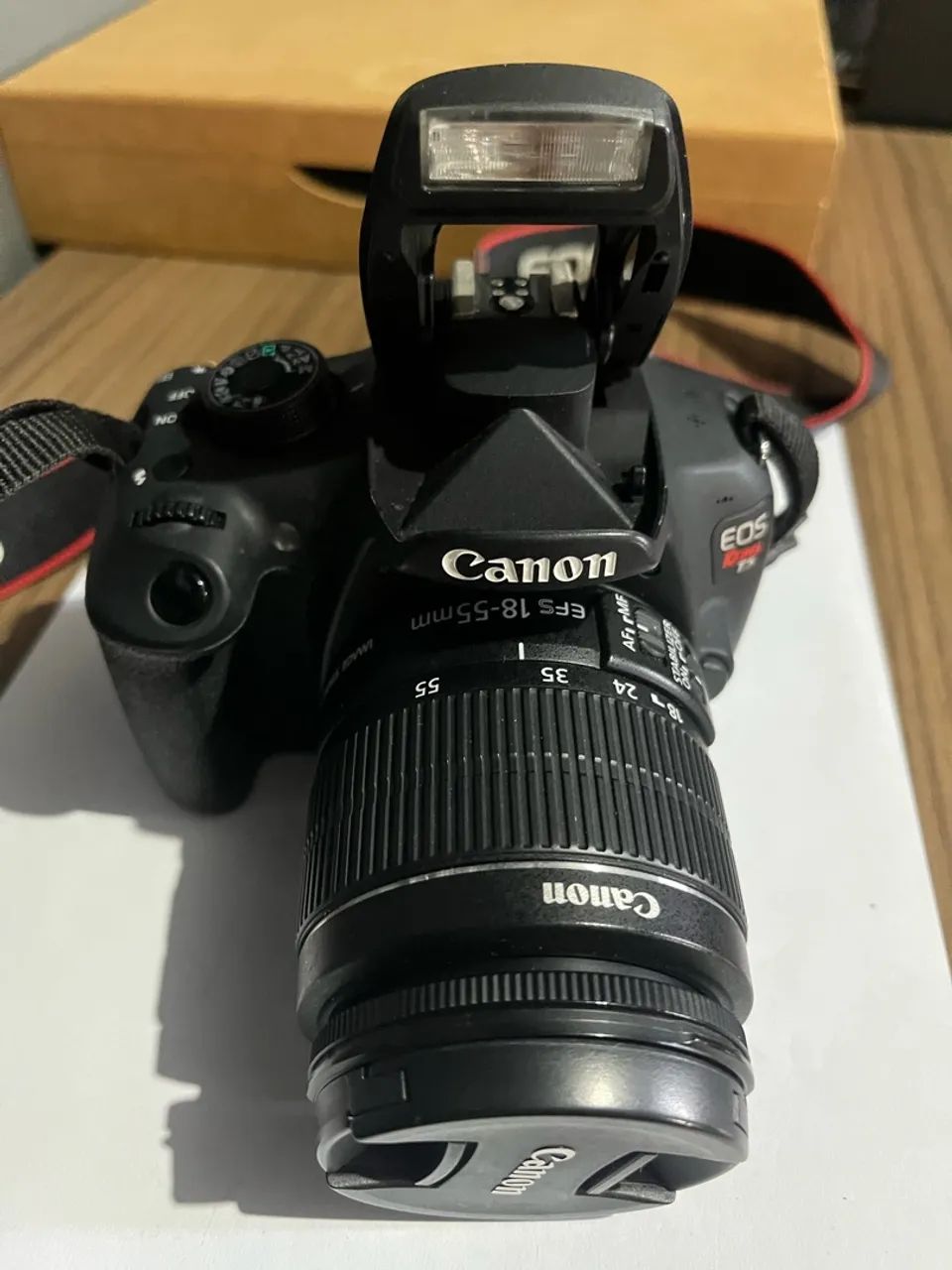 Câmera Canon EOS T5