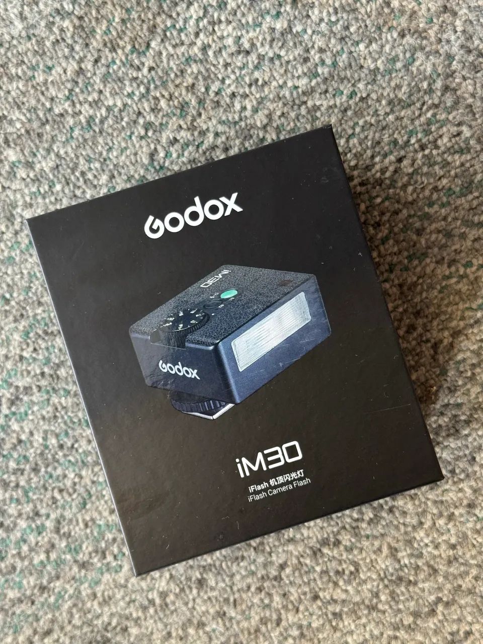 Flash Godox iM30 - Compacto e Potente