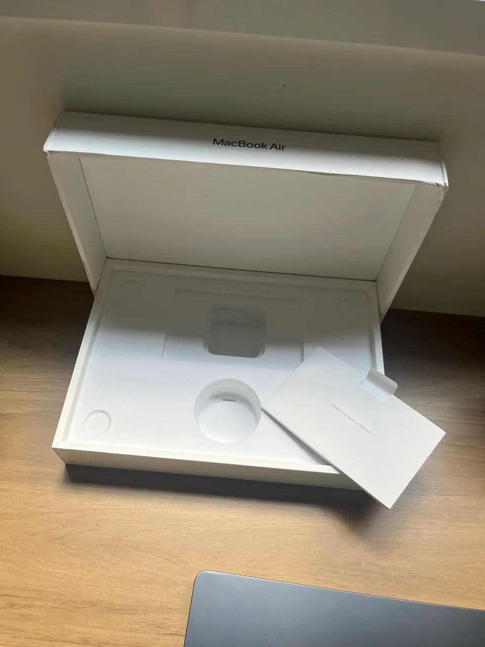 MacBook Air M2 Midnight - Foto 2