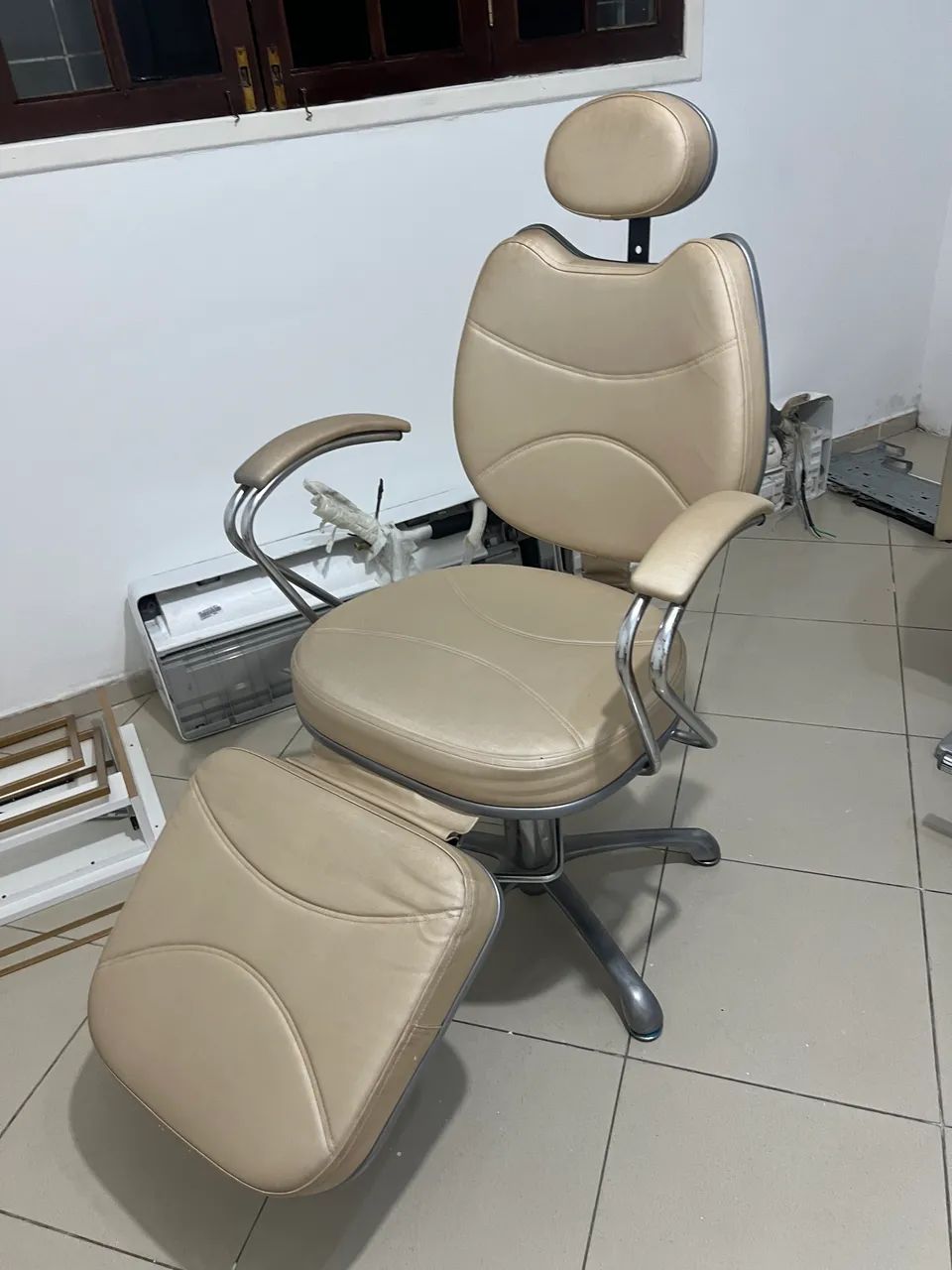 Cadeira salão/ maquiagem - Foto 4