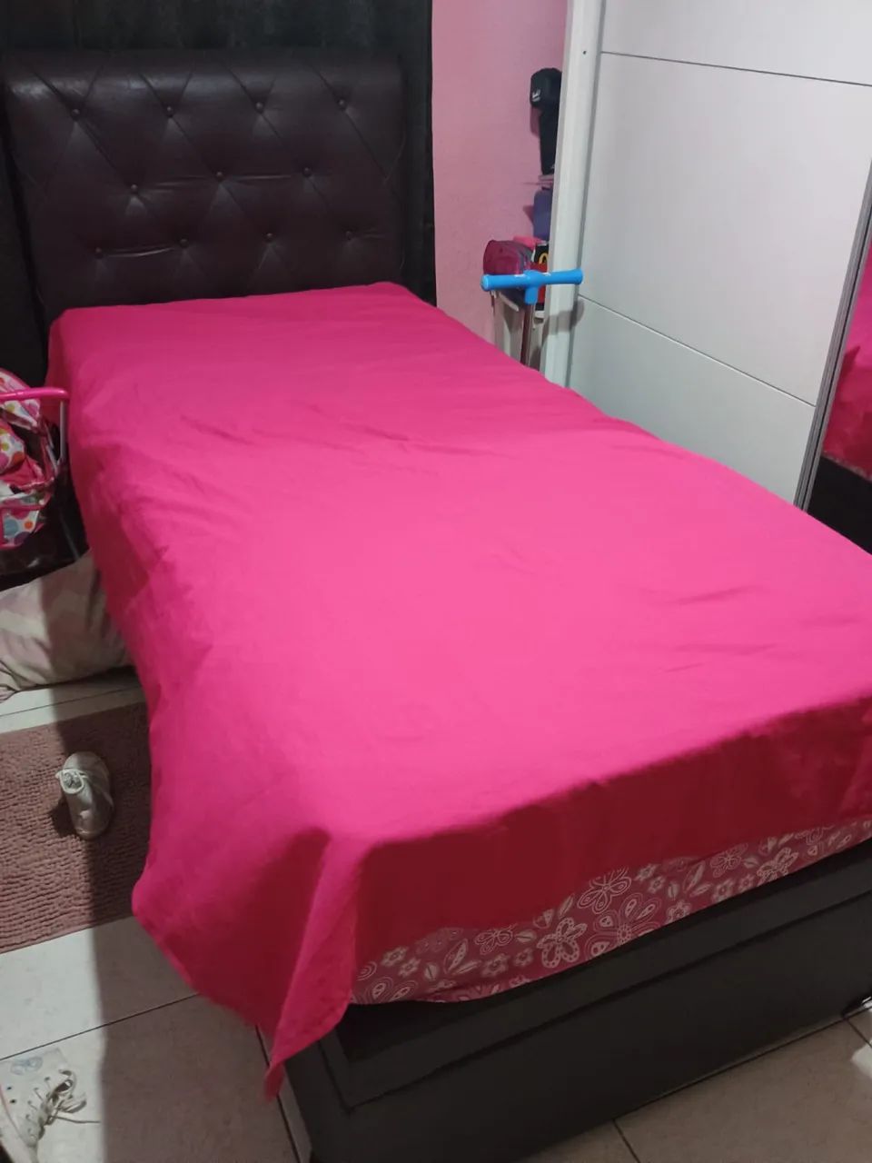 Cama Box Com Baú e Capitonê - De Solteiro 