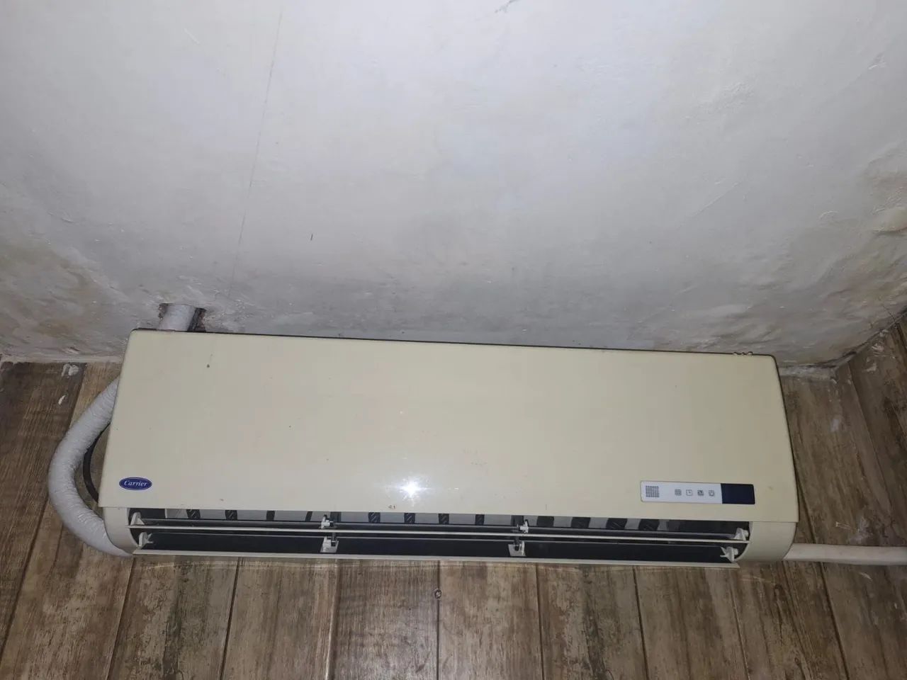 Ar condicionado Carrier 18.000 BTUS - Foto 2