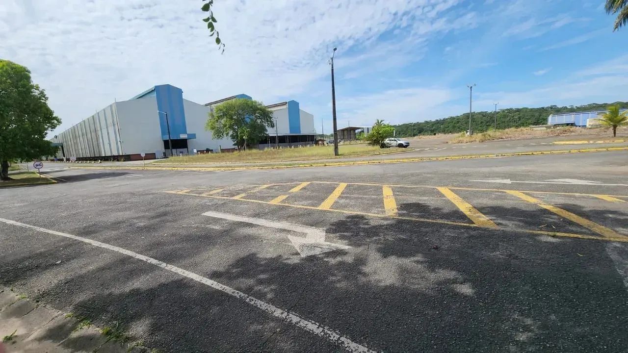Terreno 200.000m2 a 400.000 m2, alugo ou vendo, NO CIA Sul - Simões Filho - BA