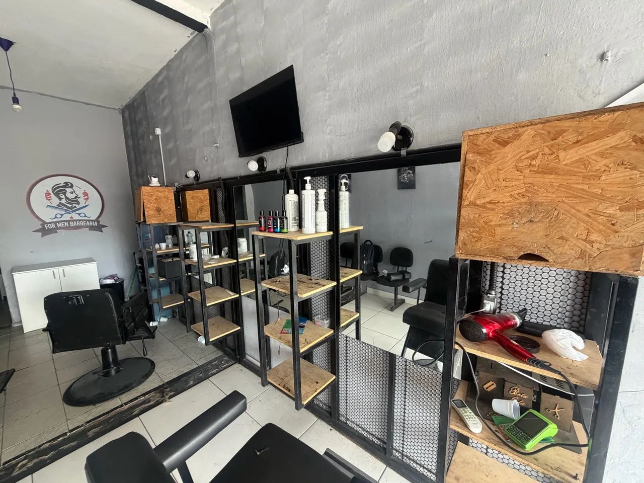 ? VENDO BANCADA COMPLETA PARA BARBEARIA