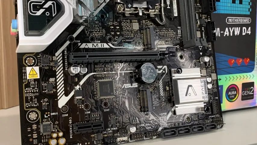 ASUS H610M AYW D4 - Foto 4
