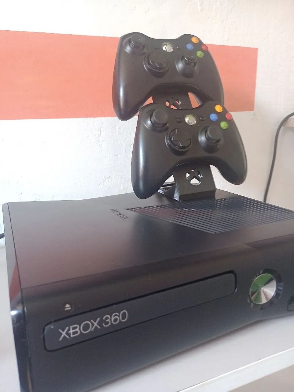 X Box 360 Destravado em Ótimo Estado de Conservação 