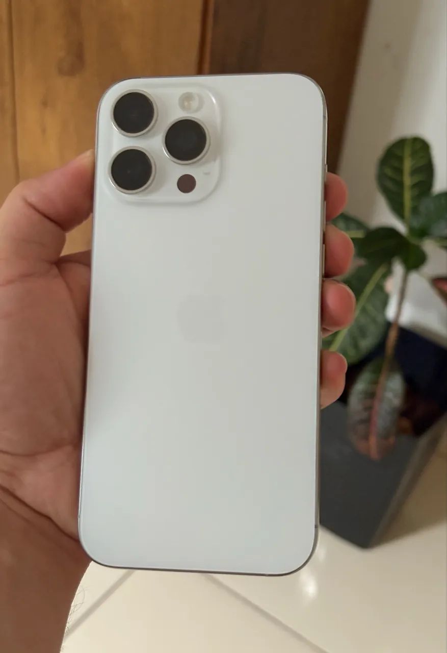 iPhone 16 pro Max  IMPECÁVEL  - Foto 4