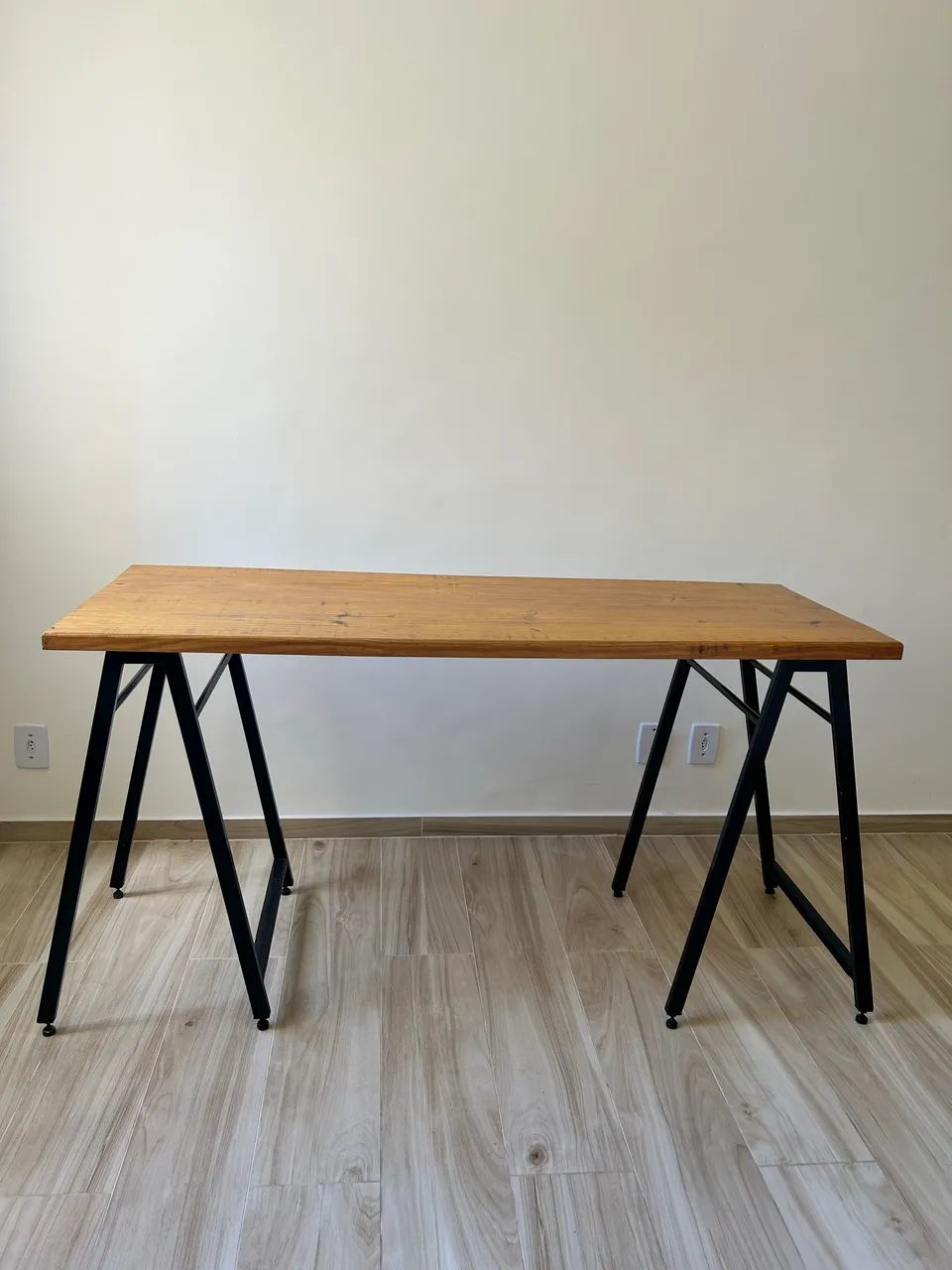Mesa de escritório de madeira  - Foto 5