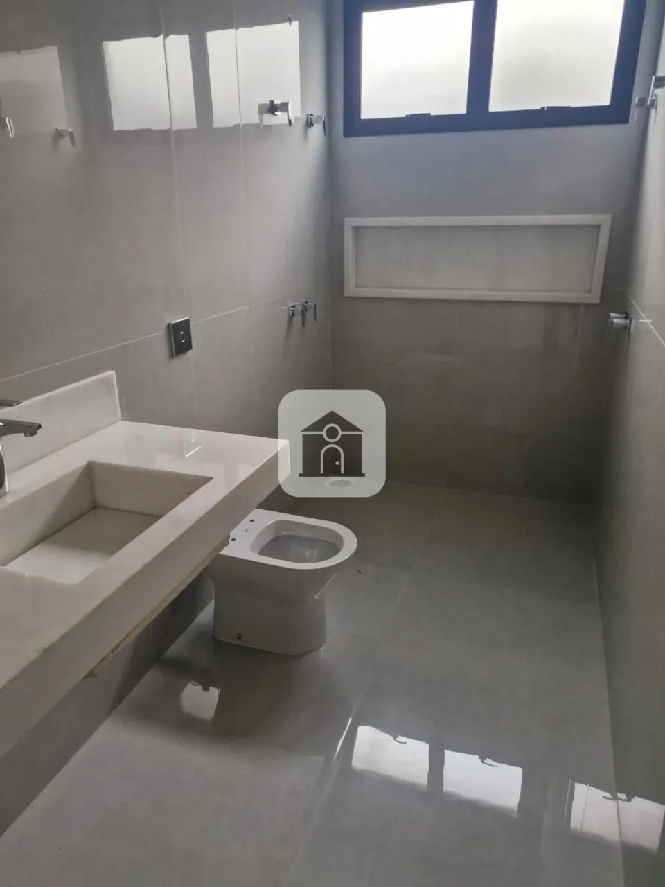 Casa para venda no bairro Jardim Botânico - Foto 4