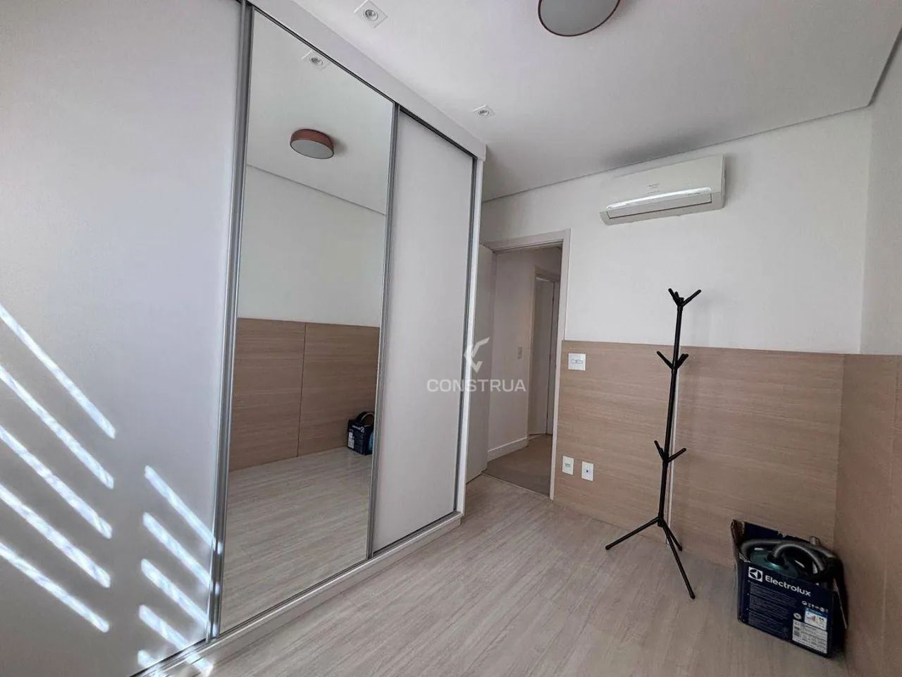 Apartamento com 3 dormitórios para alugar, 88 m² por R$ 7.670,00/mês - Vila Itapura - Camp - Foto 18