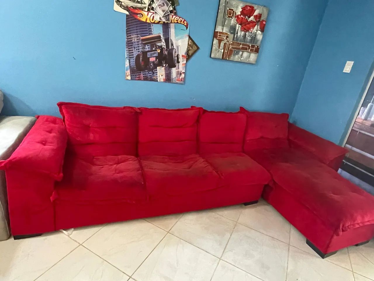 Combo mesa de 6 cadeiras e sofá 