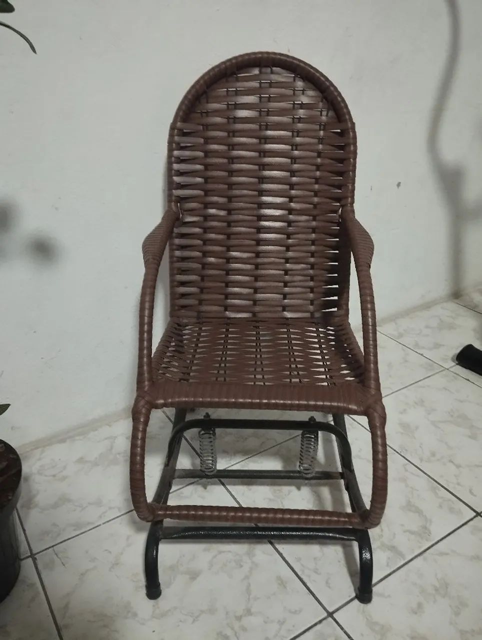 DUAS CADEIRA DE BALANÇO INFANTIL  - Foto 2