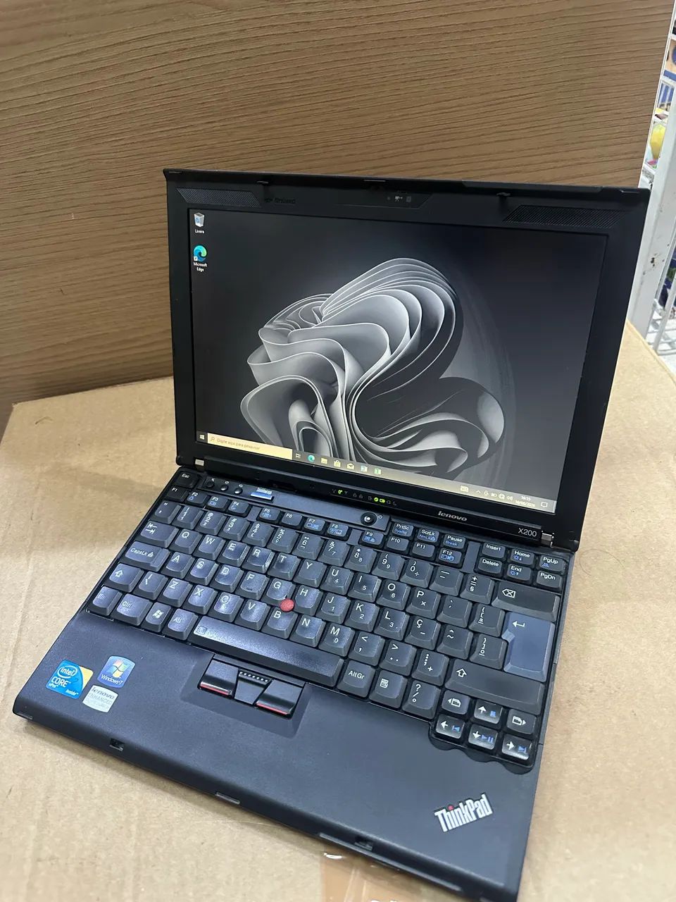 Notebook Lenovo Thinkpad X200 , 120 gb de ssd e 4 gb de RAM bateria boa - Foto 3