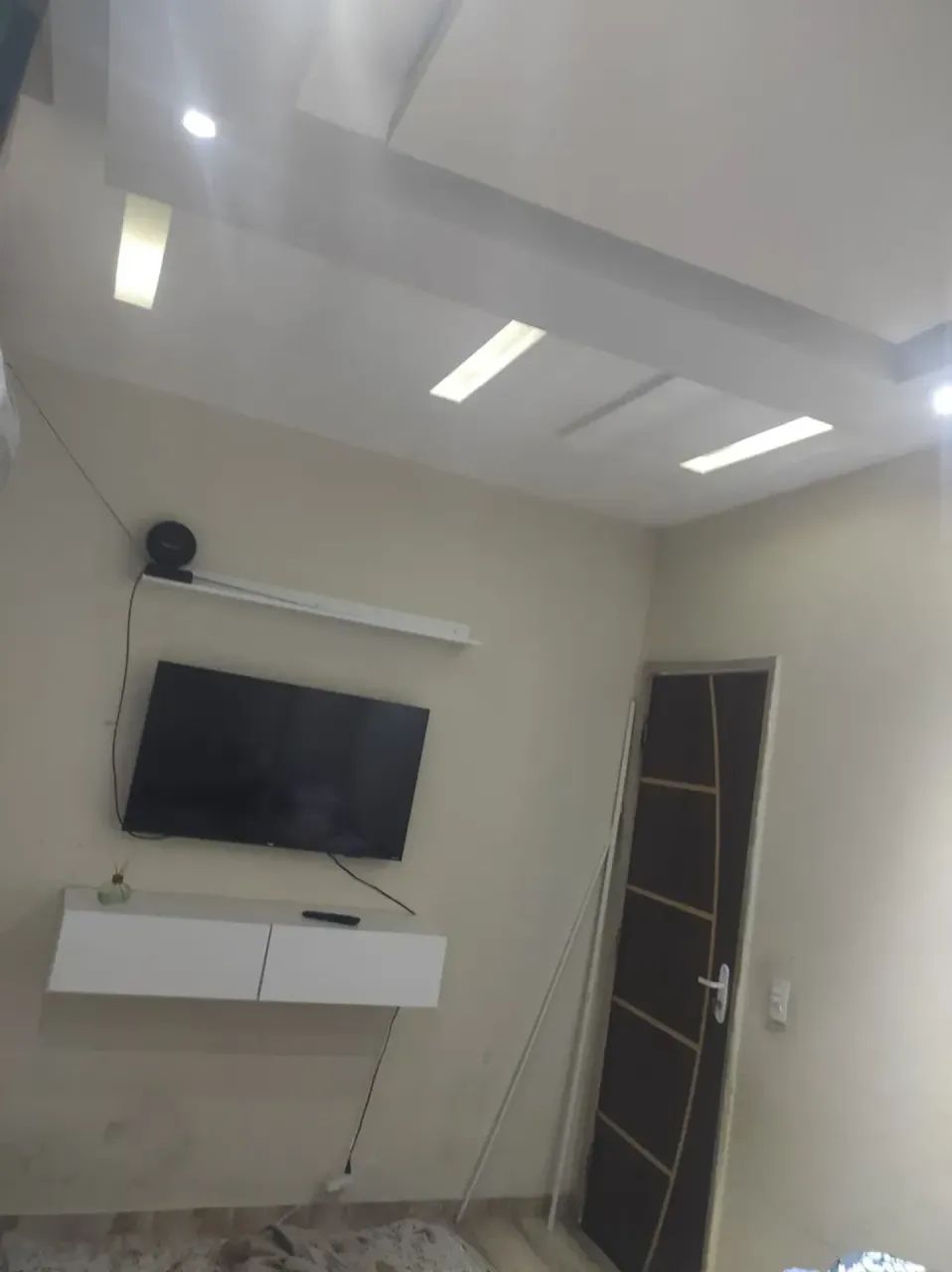 CASA COM 3 QUARTOS EM GUADALUPE - ACEITO ENTRADA