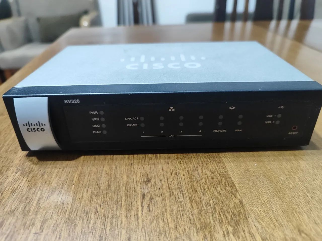 Roteador cisco Rv 320