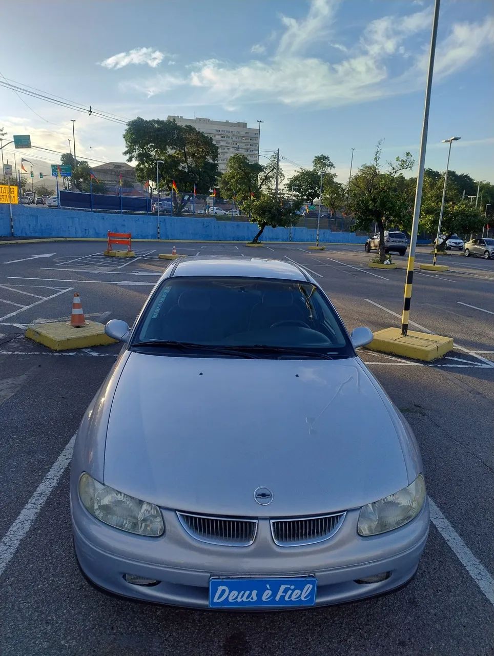 Chevrolet Omega CD 3.8 V6 1999 1