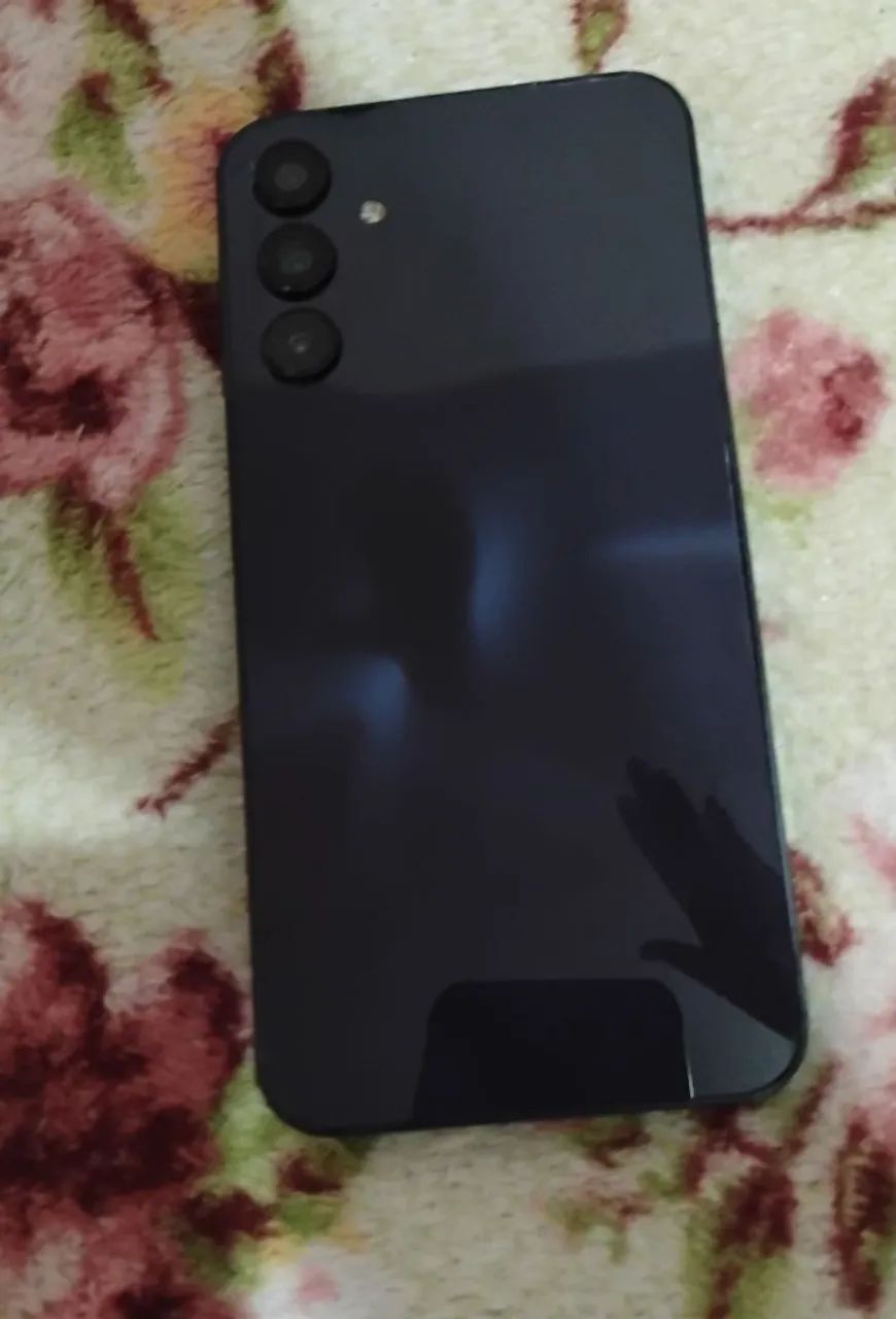 Vendo um celular 