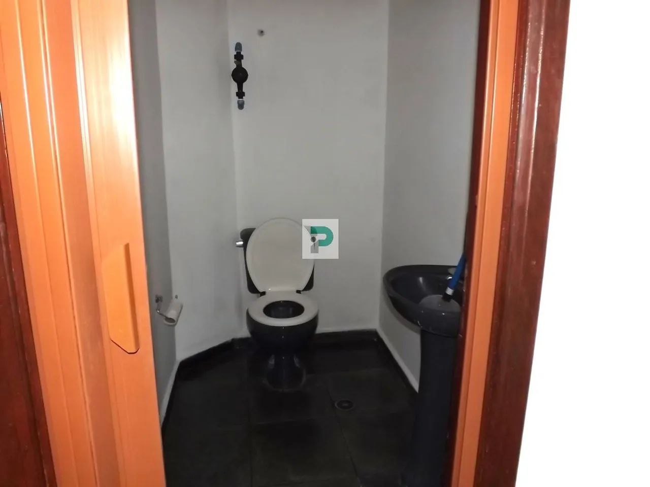 Sala Comercial para Locação em Mogi das Cruzes, Centro, 1 banheiro - Foto 5