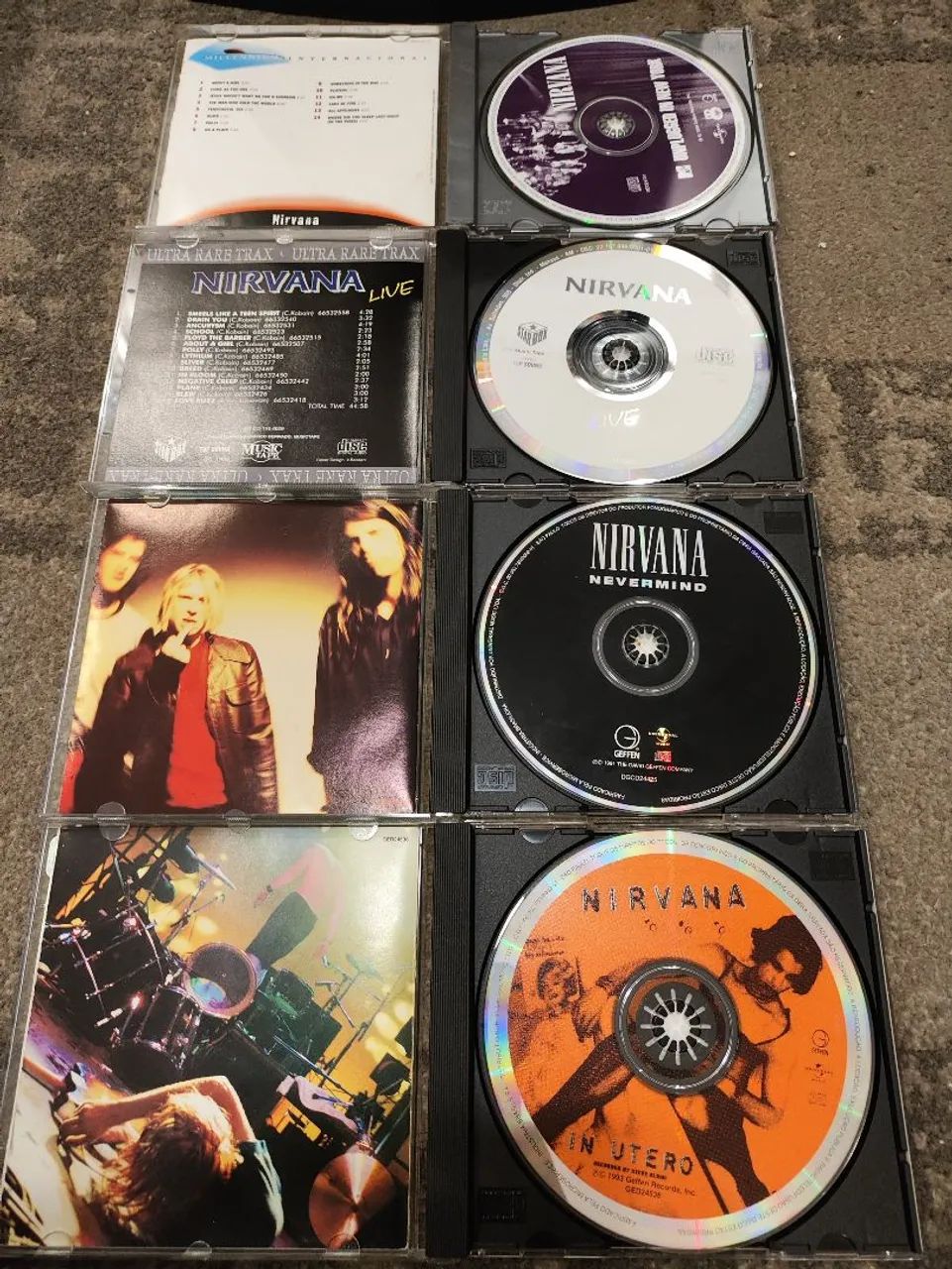Lote de coleção com 4 CDs do Nirvana, todo em ótimo estado. - Foto 2