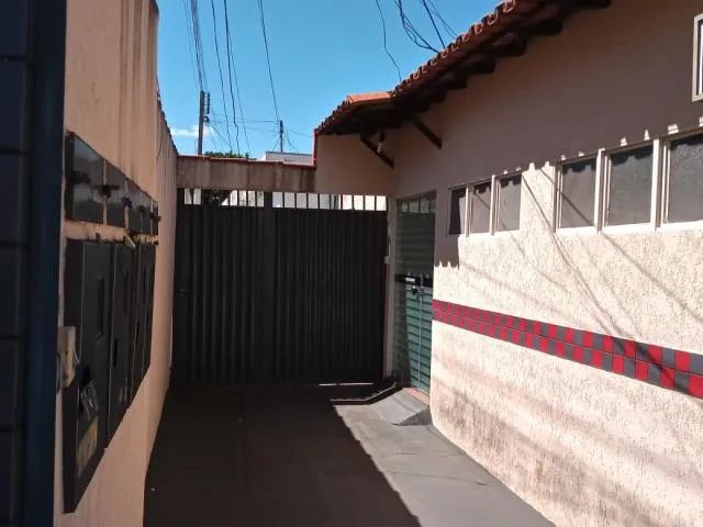 Comercial Casa Comercial em Uberlândia - Foto 2