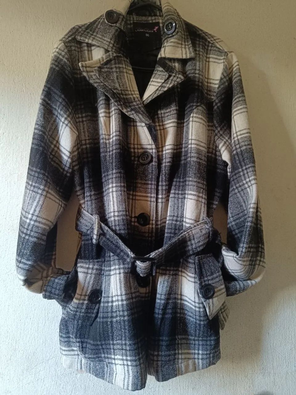 Casaco feminino xadrez com faixa 