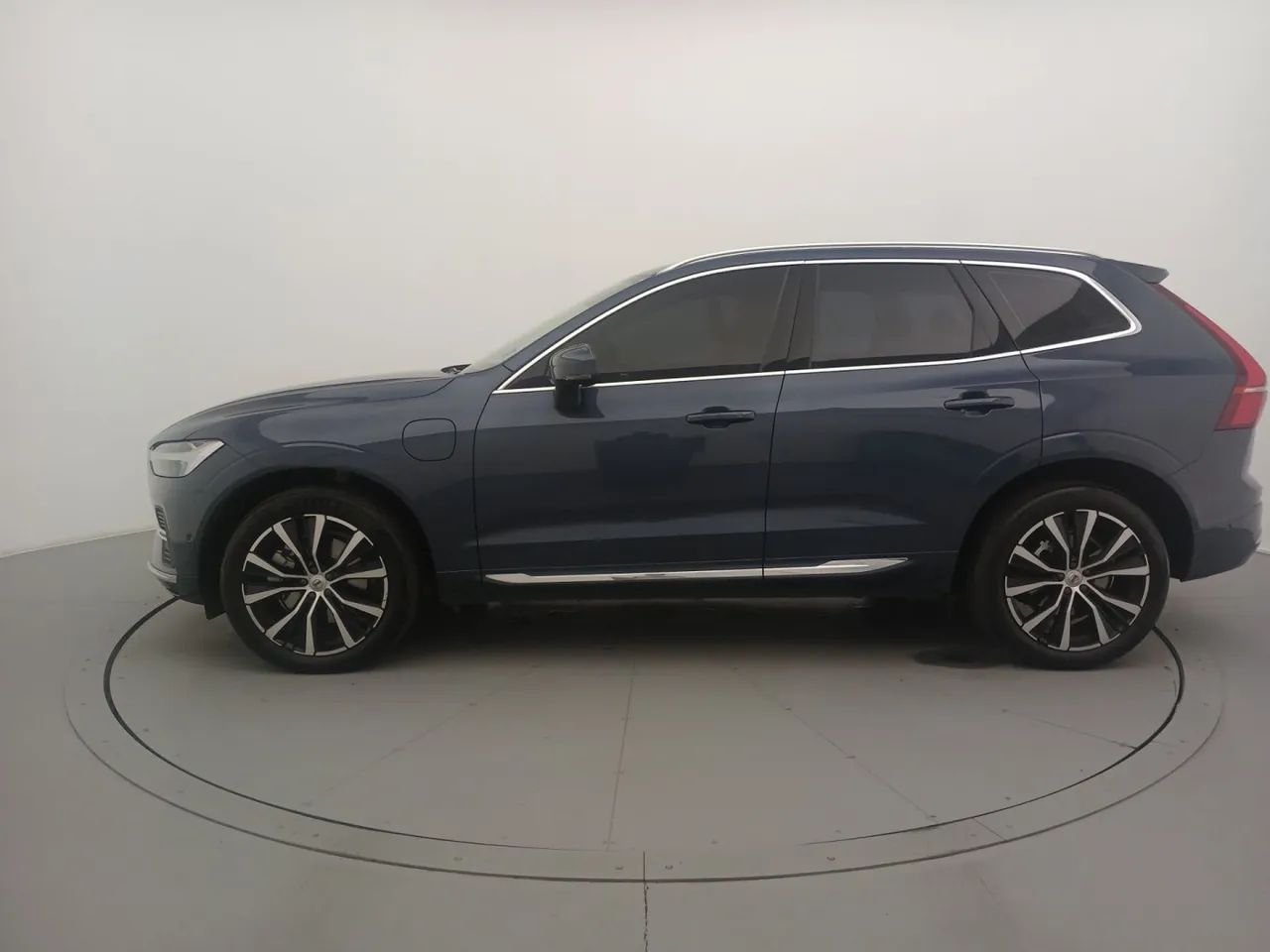 Volvo XC 60 XC 60 T-8 Híbrido Insc. Express. 2.0 AWD, foto 2 de 18
