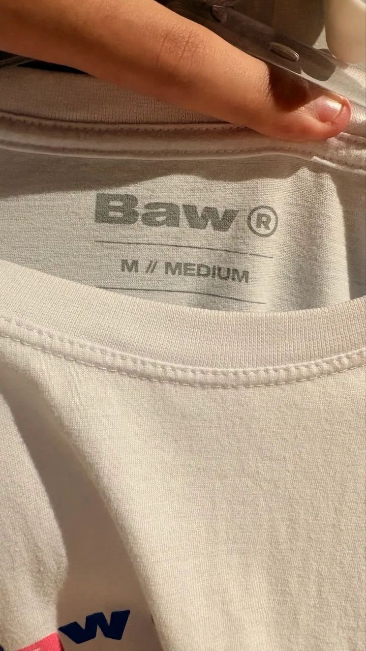 Camiseta BAW