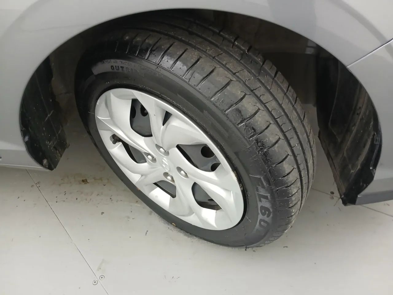 Hyundai HB20 Comfort 1.0 Flex 12V Mec., foto 13 de 18